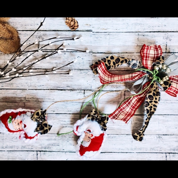 Holiday Decor Set - Picture 2 of 8